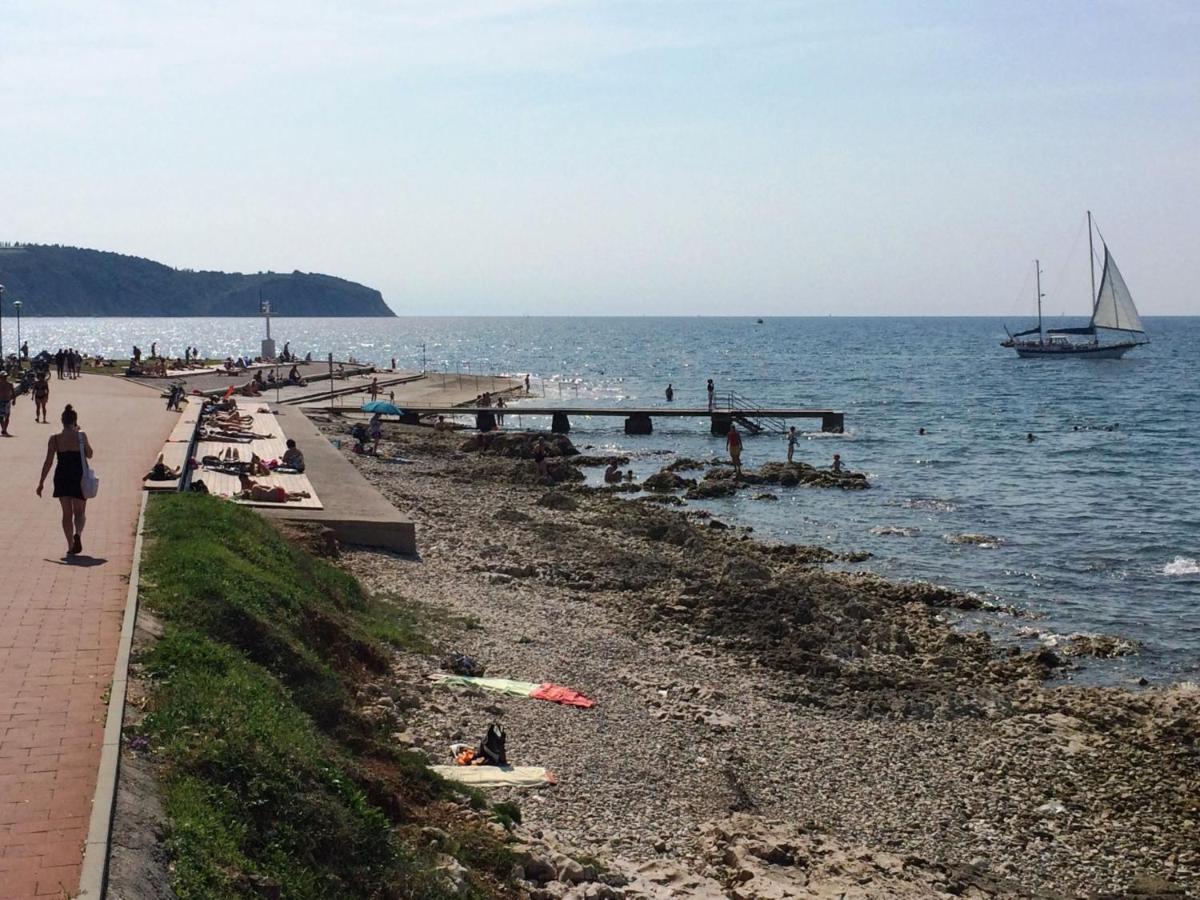 Appartamento Mare-Sole Izola Esterno foto